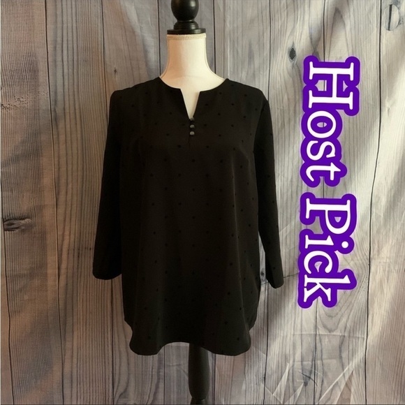 𝅺✅3x Host Pick✅ Talbots Petite Top, MP - Picture 1 of 6